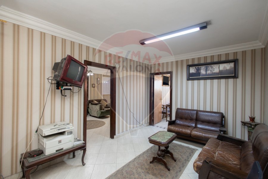 Apartment for sale 150 m victoria (Gamal abdelnasser St.)