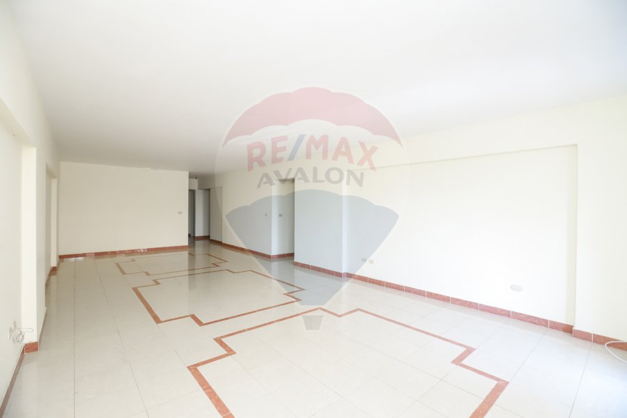 Apartment for sale 194 m Louran (Behind Mansour Palace)