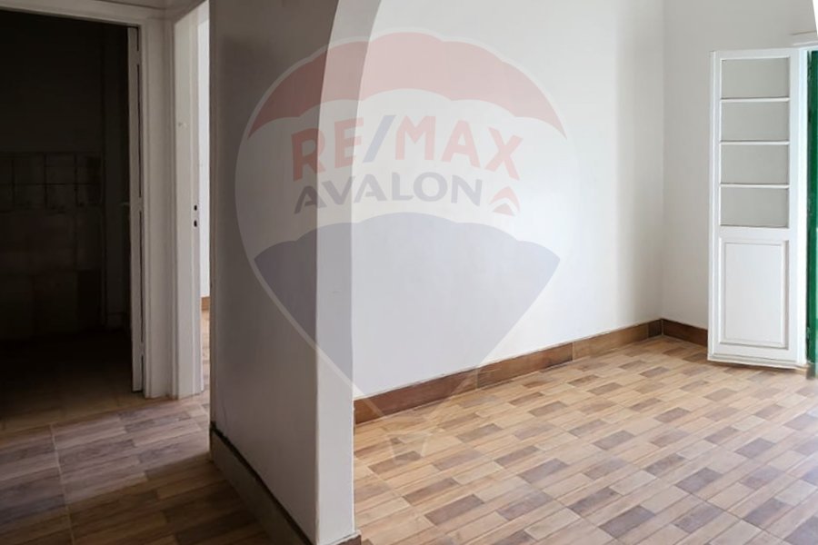 Apartment for sale 85 m Cleopatra El Soghra (intersection of Sidi Gaber St. and Fustat St.)