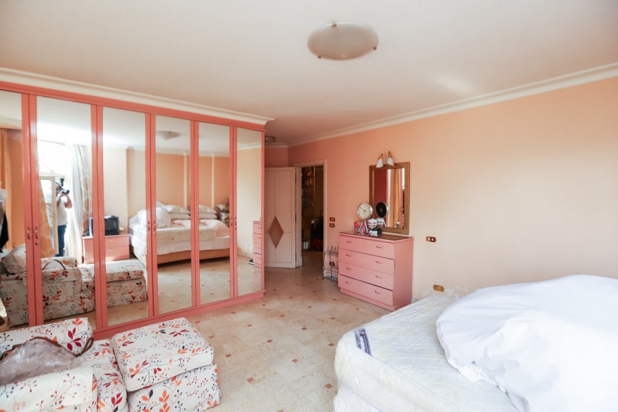 Duplex Apartment For Sale 300m Roushdy