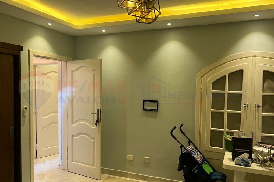 Villa for sale (Al-Fayrouz Beach) 650 m