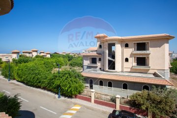 Twin House villa for sale 370 m King Mariout (Al Orouba Royal Compound)