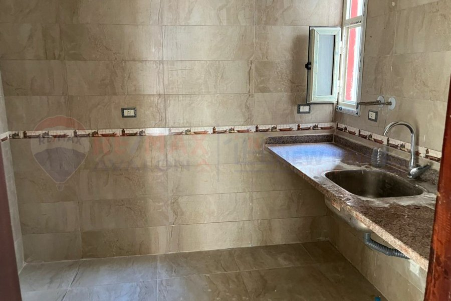 Apartment for rent 142 m in Ibrahimiya (steps from Sporting Club)