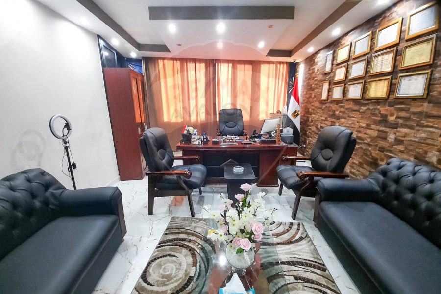 Administrative unit for sale, 130 m, Raml Station (Shakour St.)