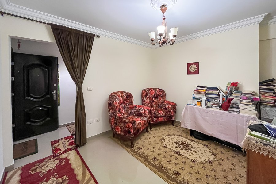 Apartment for sale 210 m Kafr Abdo (Sakina bint Al Hussein St.)