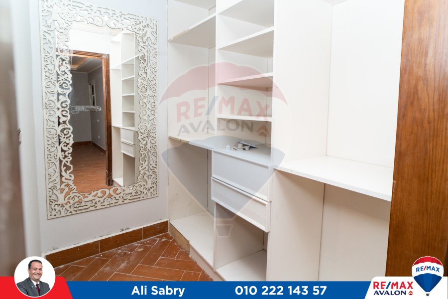 Apartment For rent 205 m Louran (El-Ekbal st.)