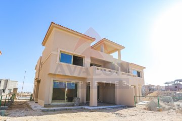 Twin house villa for sale 328m King Mariout - (Alex West Compound)
