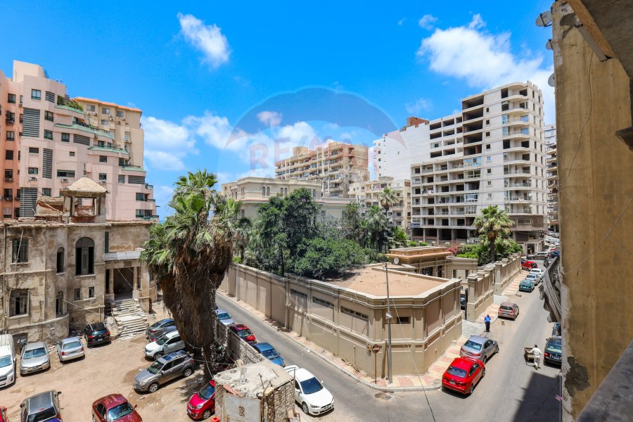Apartment for sale 194 m Louran (Behind Mansour Palace)