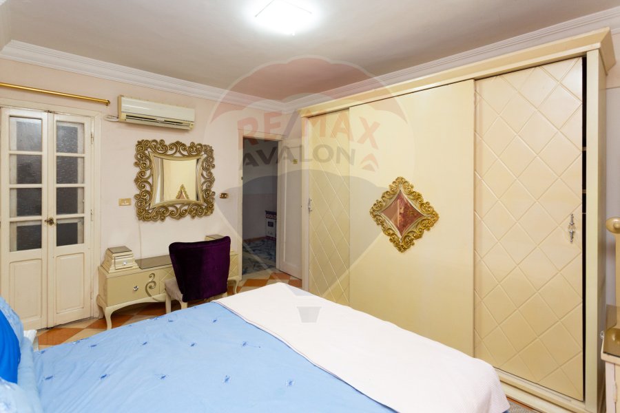 Apartment for sale 150 m Camp Caesar (Tanis Street)