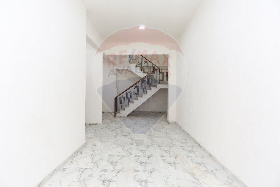 Administrative apartment for sale 130 m Al Saraya (branching from the tram)