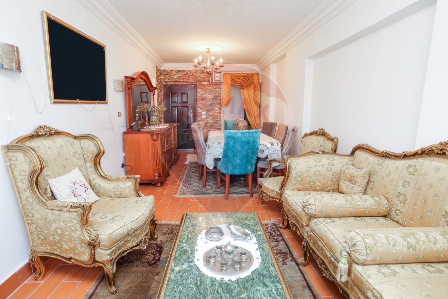 Apartment for sale 125 m Camp Caesar (steps from The Teram - Faculty of Engineering.)