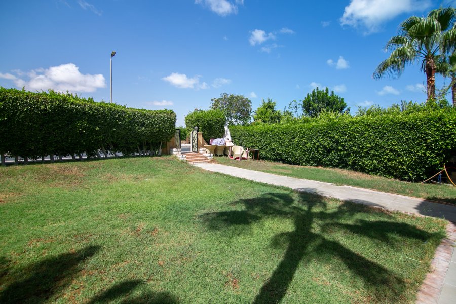 Stand alone villa for sale (Al Jazeera 20 - Marina 5) 590 m