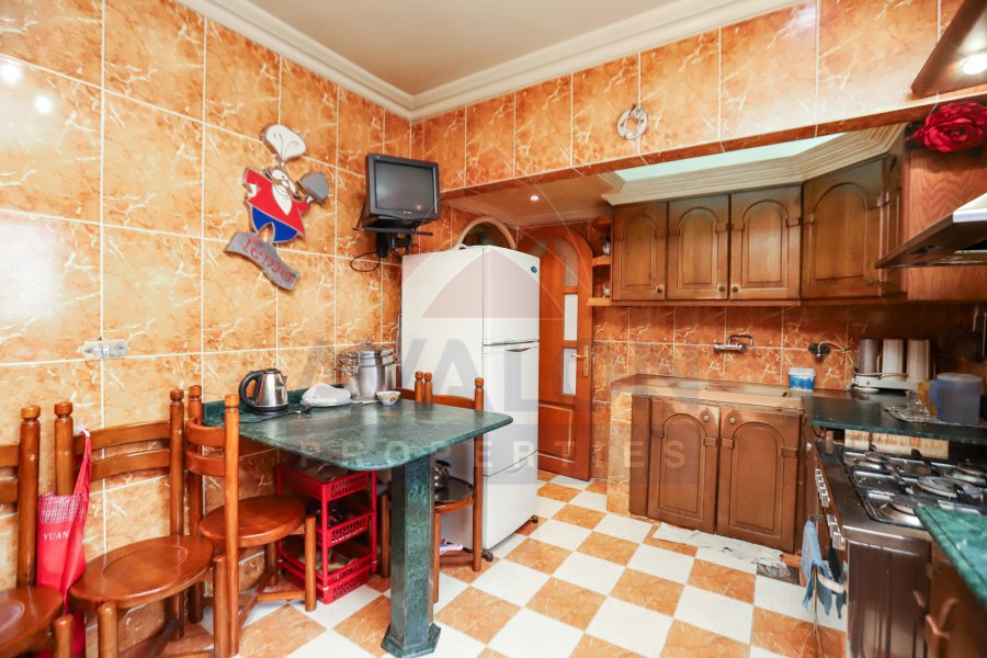 Apartment for Rent 288 m Fleming (open view on the teram)