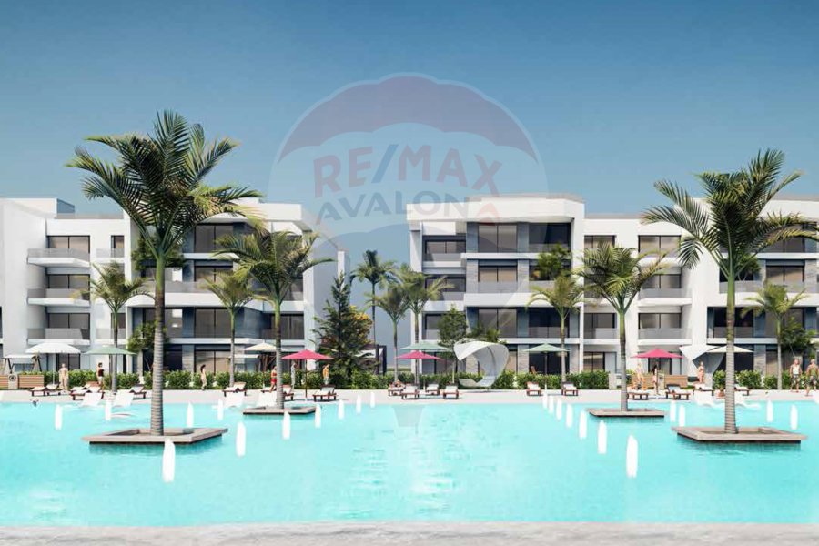 Studio + Garden for Sale north coast (White Sand)