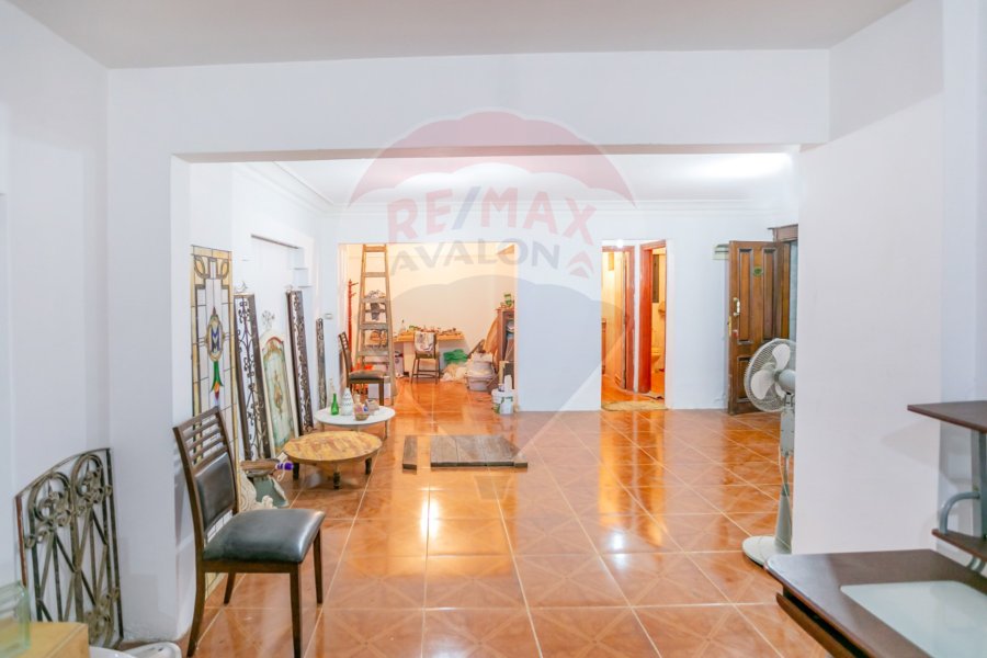Adminstrative Unit for rent 140 m Louran (Branched from ikbal st.)