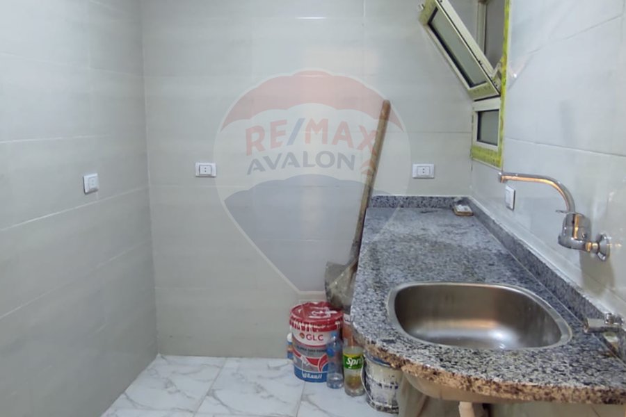 Apartment for sale 120 m Al Asfra (steps to the sea)