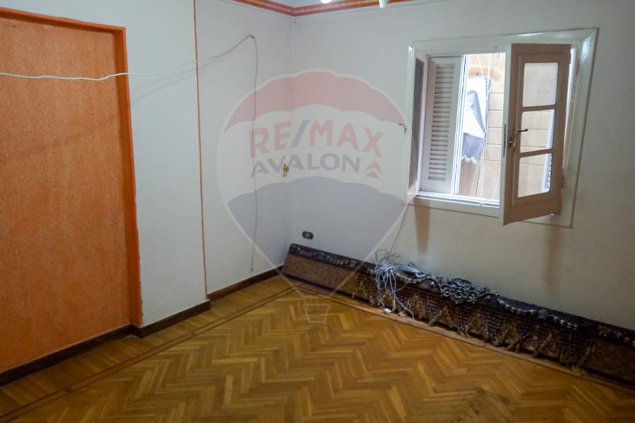 Apartment for sale 105 m Smouha (branched from Hilton St.)