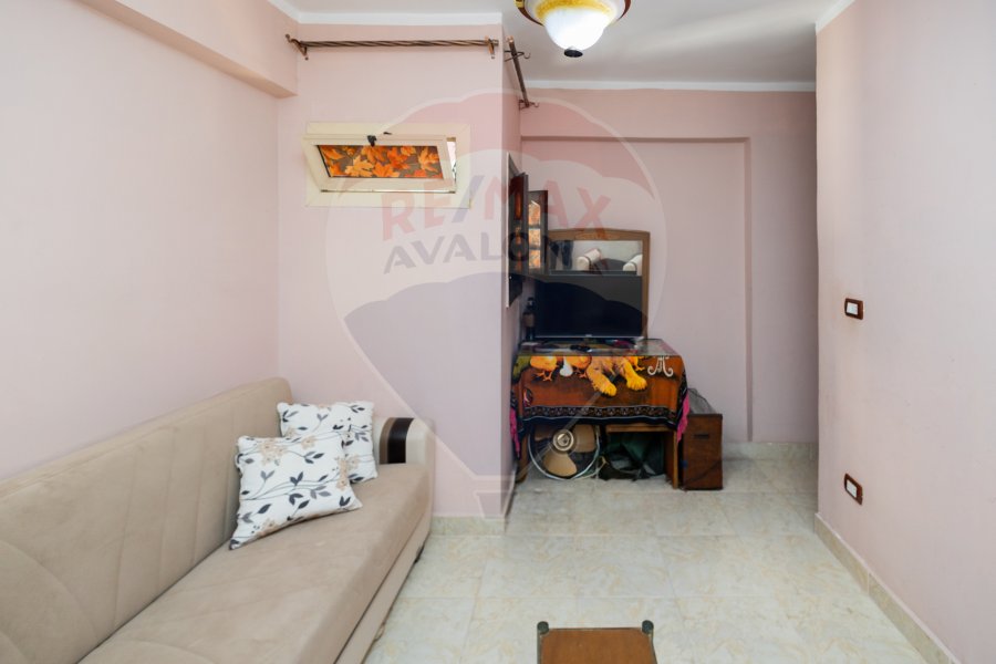 Apartment for sale 75 m Janaklis (Branched from Zou Al Fekar St)