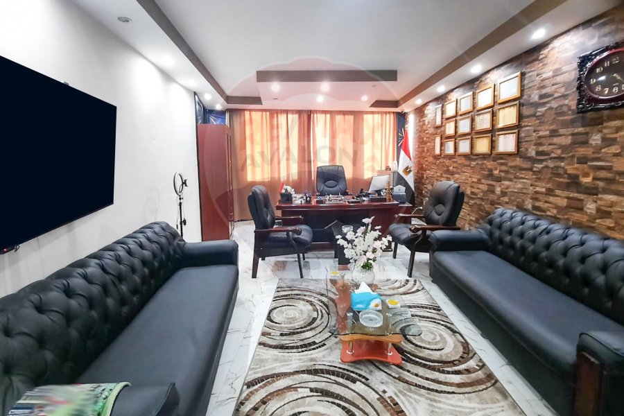 Administrative unit for sale, 130 m, Raml Station (Shakour St.)
