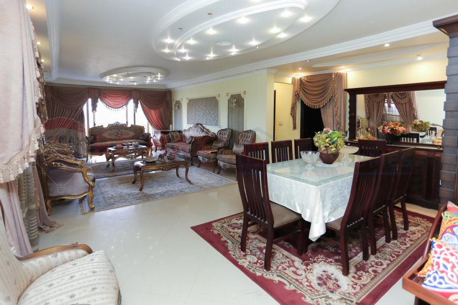 Apartment for sale 250 m Sporting (Port Said main st.)