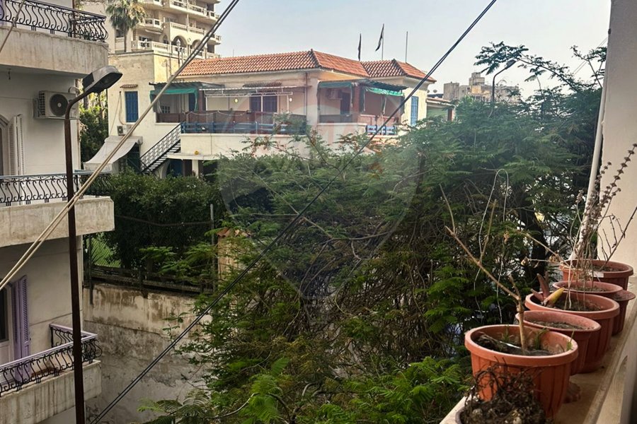 Apartment for sale 170m Kafr Abdo (Mina St)