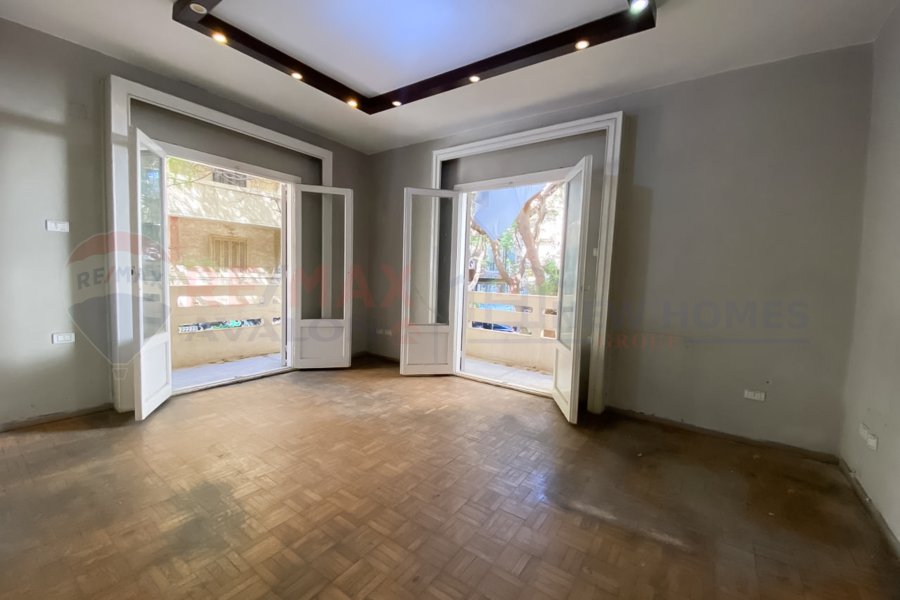 Administrative apartment for rent 120 m Stanley (Al-Taamin St)