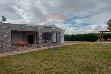 Stand alone villa for sale (Amwaj - Sidi Abdel Rahman) 900 m