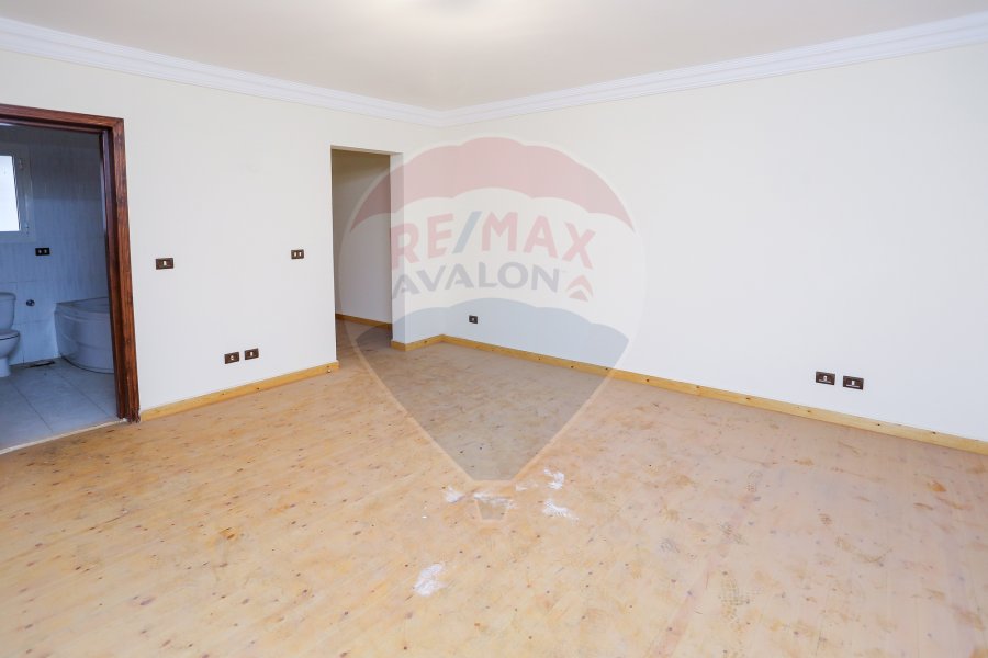 Apartment For Sale 245 m Roushdy (Abd Elhameed Elabbady St.)