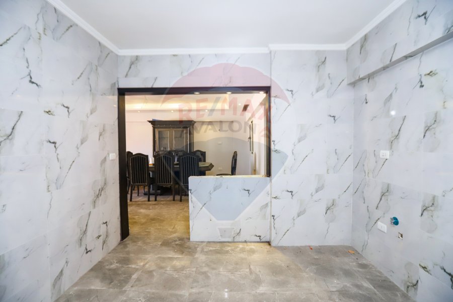 Apartment for sale 250m Roushdy (ibrahim helmy st)