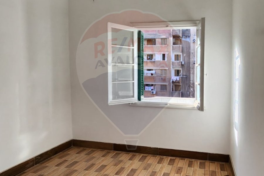 Apartment for sale 85 m Cleopatra El Soghra (intersection of Sidi Gaber St. and Fustat St.)