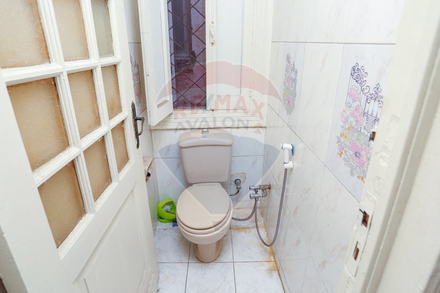 Apartment for sale 100 m Sporting ( Tannis St )