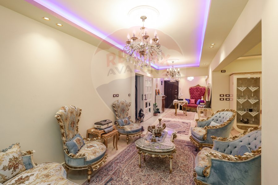 Apartment for sale 205 m Alsoyof (Mostafa Kamel St.)