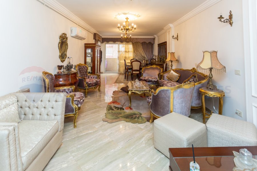 Apartment for sale 125 m Sidi Bishr Tram (second number from the tram)