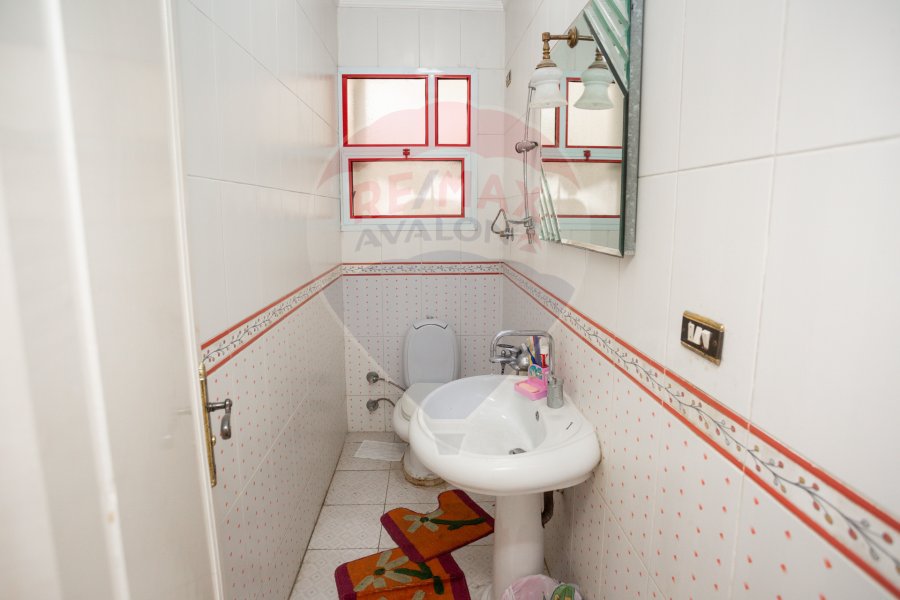 Apartment for sale 210 m Kafr Abdo (steps from Abu Qir St.)