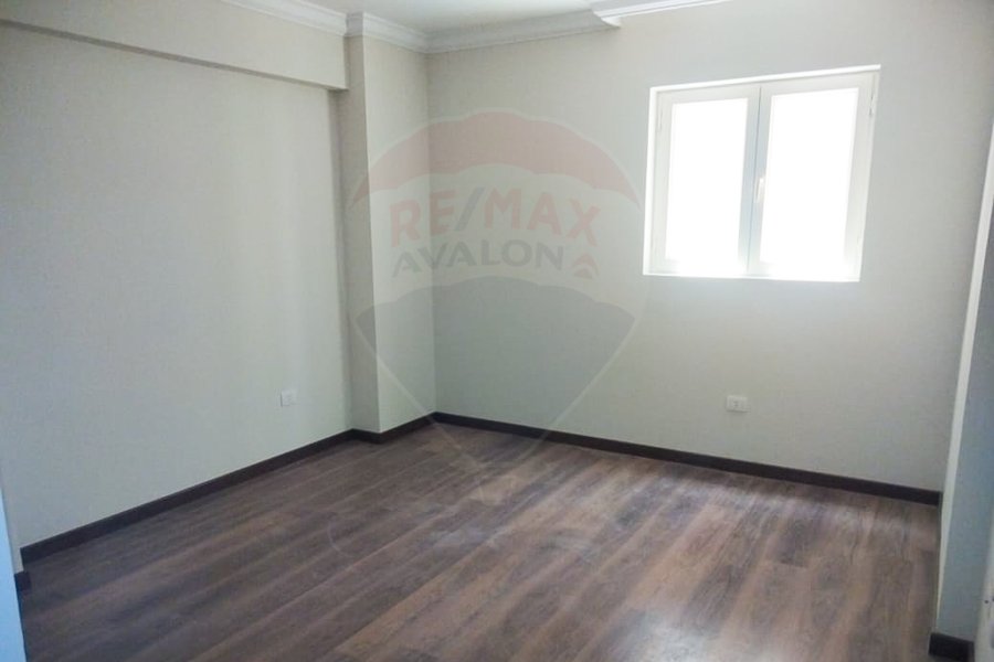Apartment for rent 170 m new semouha (pharmacists compound) - Pharma City Agricultural Road
