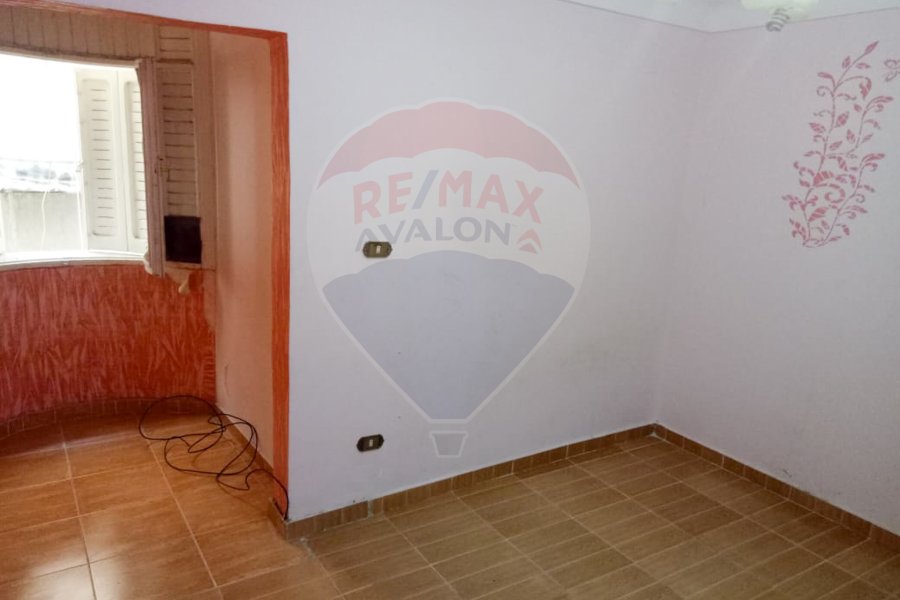 Apartment for sale 105 m Smouha (branched from Hilton St.)