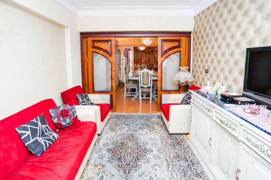 Apartment for sale 140 m Roushdy (Directly on the Teram)