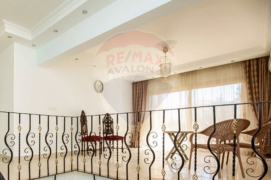 Twin house villa for sale 264 m King Mariout (Alex West)