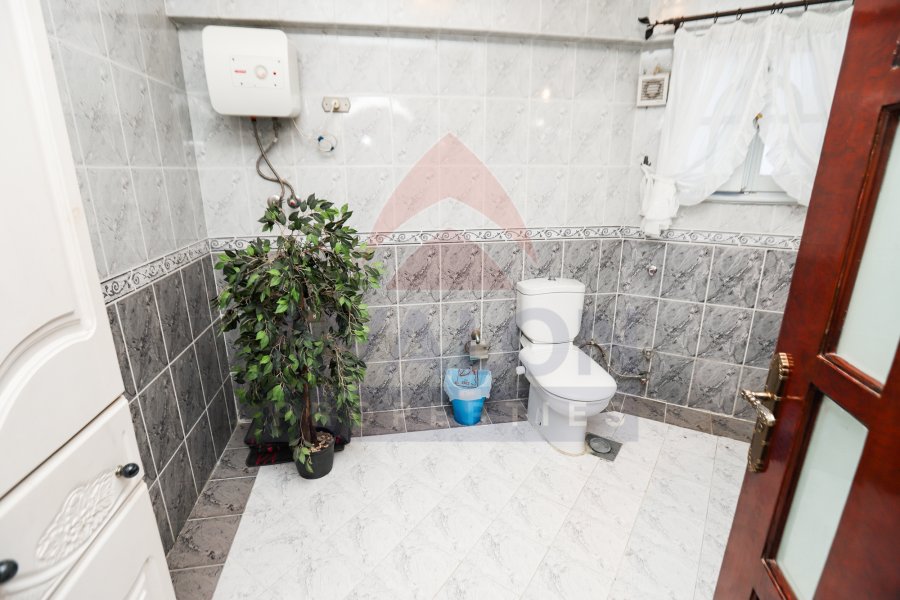 Apartment for Rent 288 m Fleming (open view on the teram)