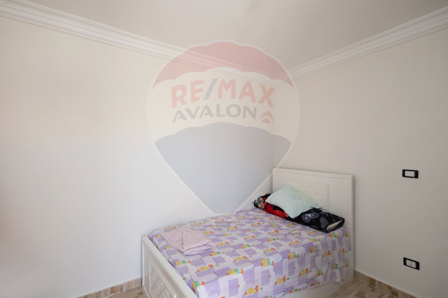 Twin house villa for sale (Horus and Golden Sands) 190m