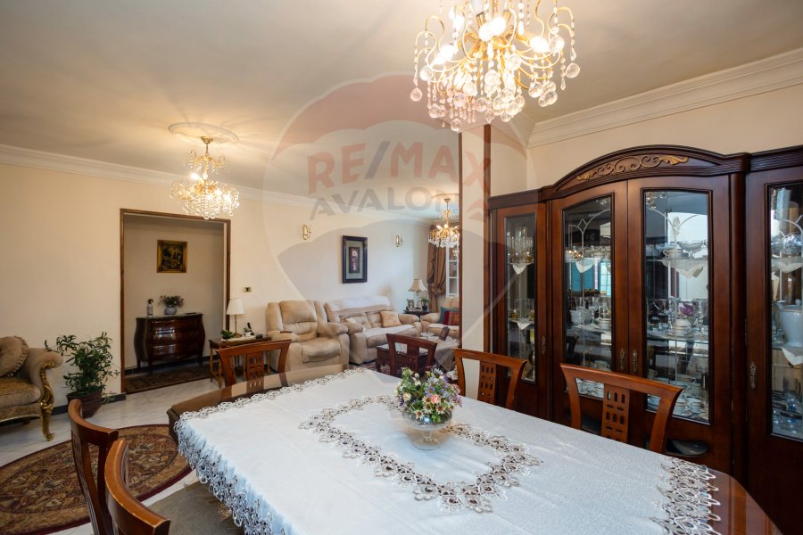 Apartment for sale 120 m Sidi Bishr (Mohamed Naguib St.)