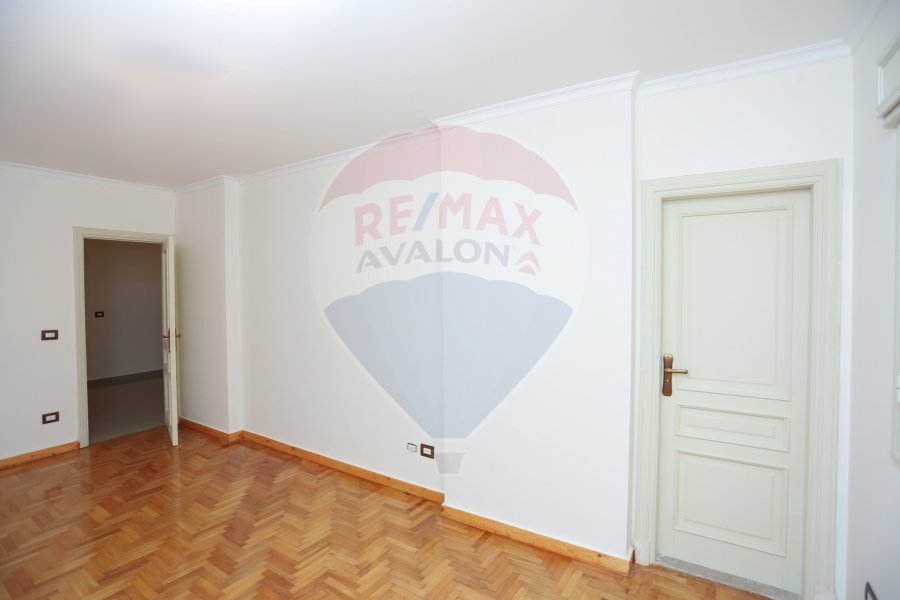 Apartment for Rent 245 m Smouha (Moustafa Kamel St)