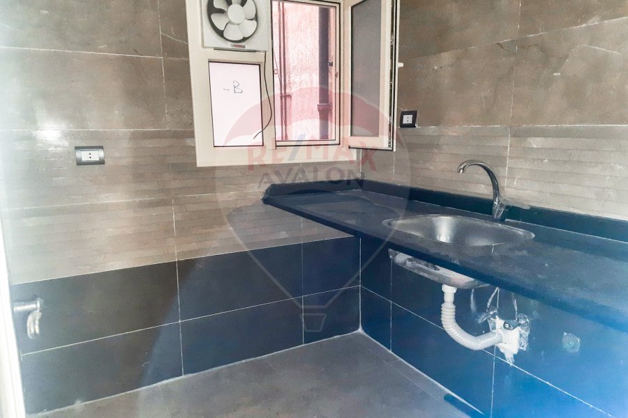 Administrative Apartment For Rent 155 m Janaklis ( Abo Qeer St )