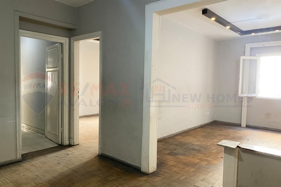 Administrative apartment for rent 120 m Stanley (Al-Taamin St)
