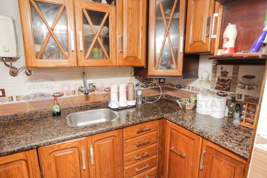 Furnished apartment for rent 130 m Raml station (Fouad st.)