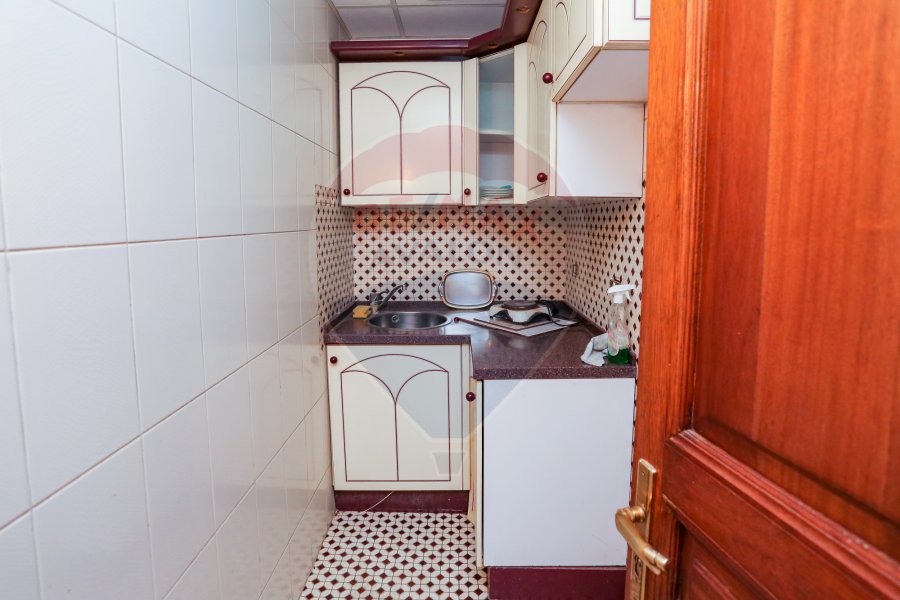 Administrative Apartment For Rent 175 m El Mansheya (Orabi Square)