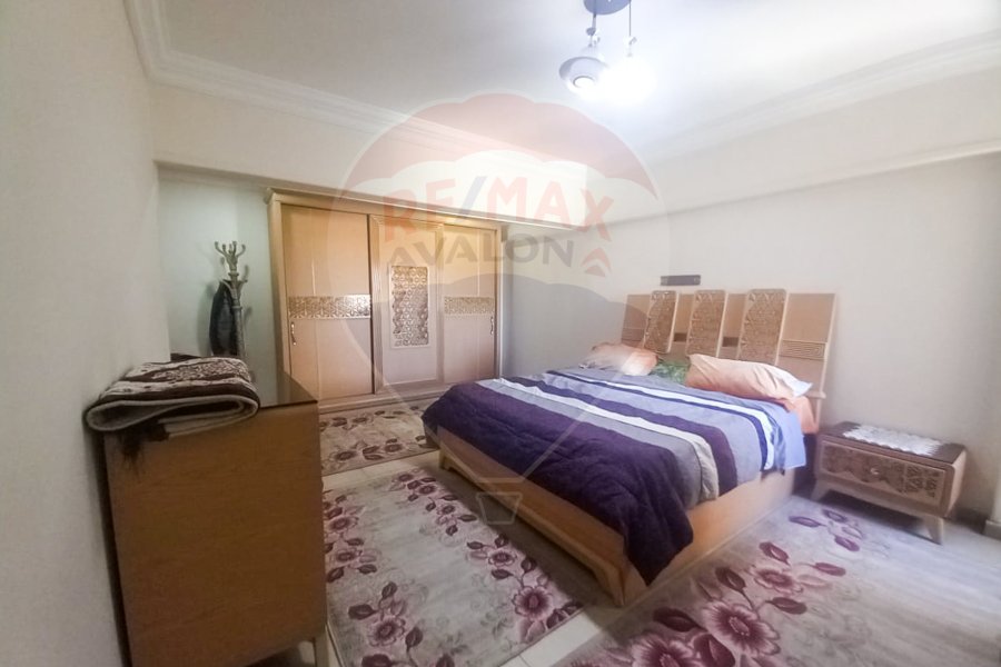 Apartment for sale 165 m Al-Mandara (Al-Nabwy Al-Mohands st. directly - brand building)