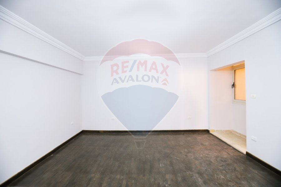 Apartment for sale 250m Roushdy (ibrahim helmy st)