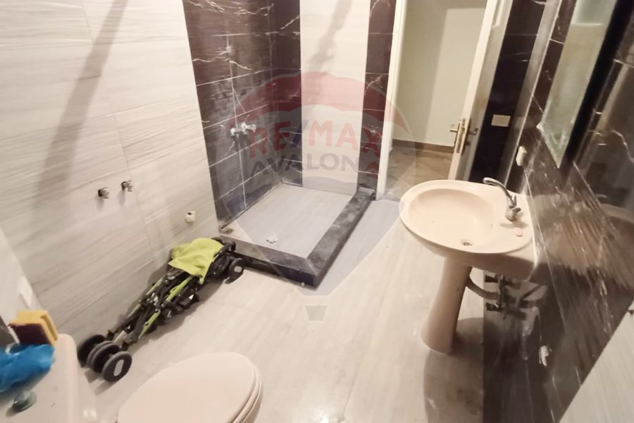 Apartment for sale 150 m Smouha (Mohamed Zahran schools st.)