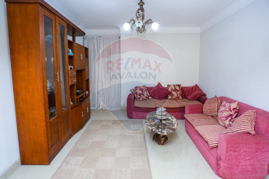 Furnished Apartment for rent 100 m Stanley (behind Stanley Sultanate)
